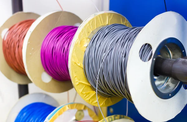 renkli elektrik kablosu