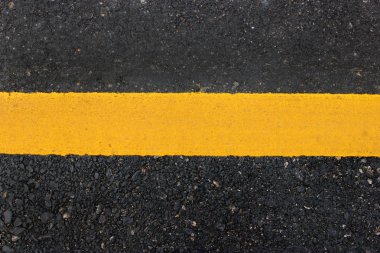 Yol dokusunda sarı çizgi