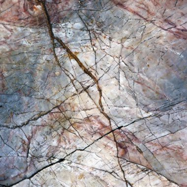 Hatta eğri mermer taş