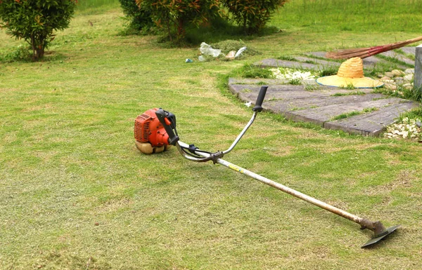 Lawn mower — Stock Photo, Image