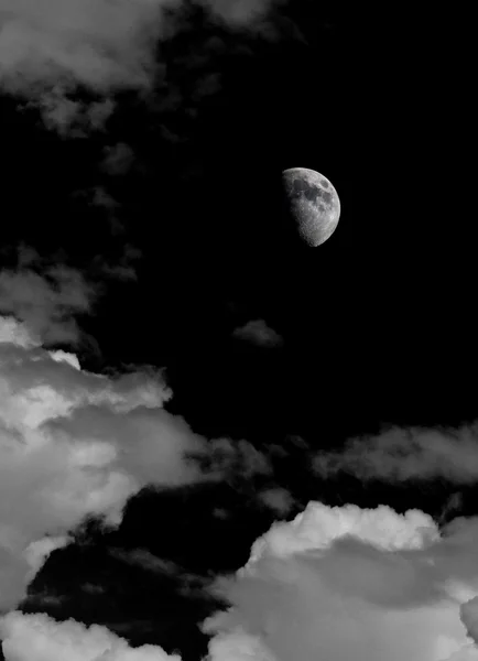 Moon with cloud background — Stock Photo, Image