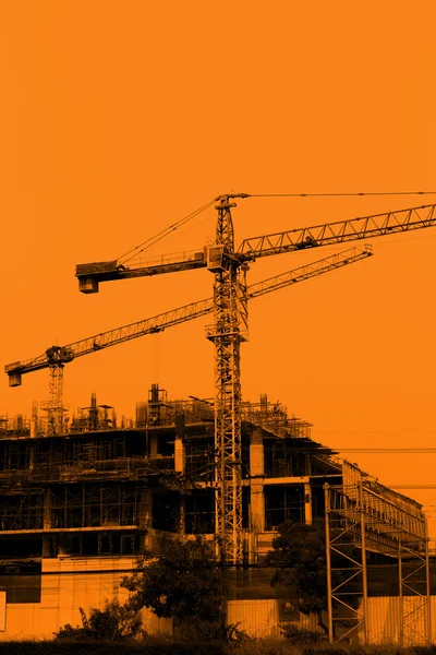 Crane working in construction site — Stock Photo, Image