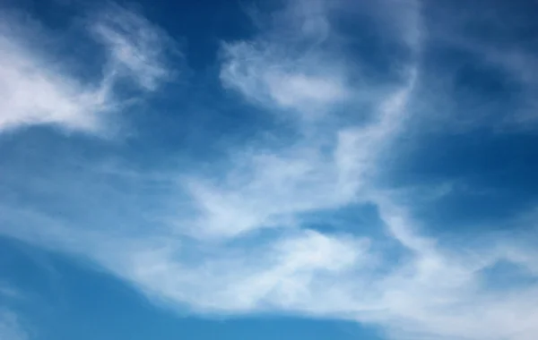 Clouds in the blue sky — Stock Photo, Image