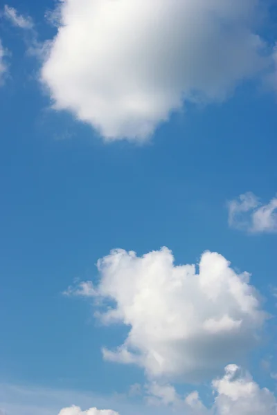 Clouds in the blue sky — Stock Photo, Image