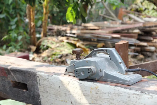 Rompecabezas eléctrico para el trabajo de madera — Foto de Stock