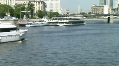Moskova Nehri üzerinde tekne
