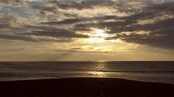 Soirée au bord de l'océan — Video