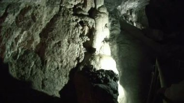 Yeni athos mağara birikmesi