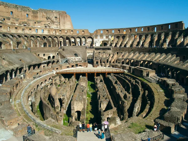 Antico Colosseo a Roma — Foto Stock