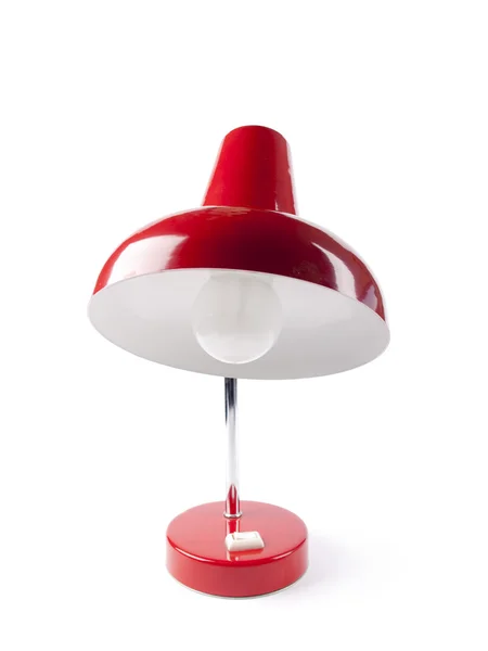 Una vieja lámpara de escritorio roja vintage con una bombilla — Foto de Stock