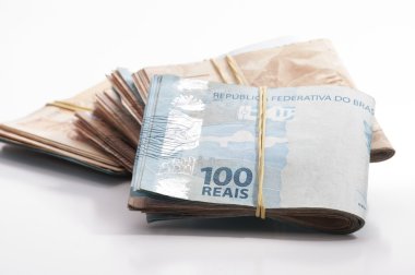 Brezilya para birimi (real)