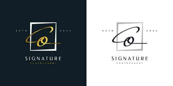 Počáteční Design Loga Stylem Rukopisu Zlatém Přechodu Signature Logo Nebo — Stockový vektor
