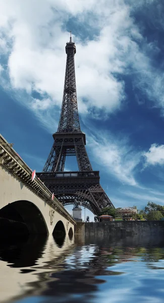 Eiffel tower — Stock Photo, Image