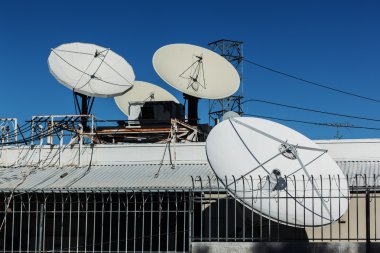 Parabolik çanak antenler