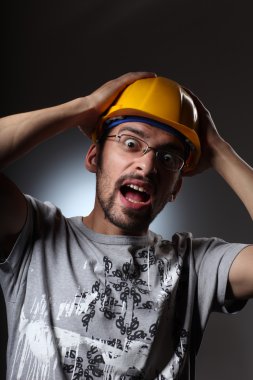 Çığlık inşaat işçisi