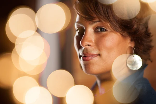 Mujer afroamericana feliz — Foto de Stock