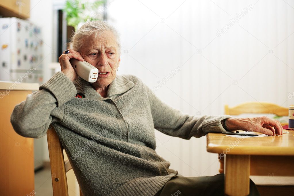 Знакомство Для Пенсионеров В Спб По Телефону