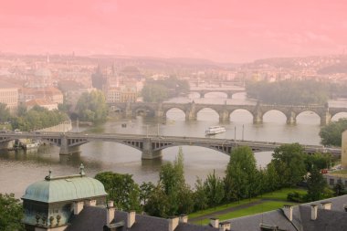 köprüler Prag havadan görünümü