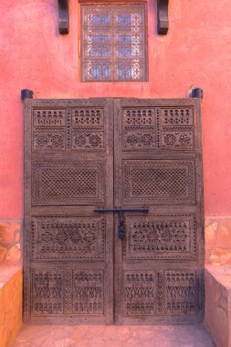 eski ahşap kapı