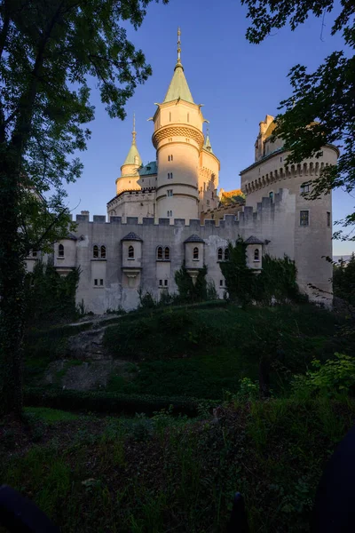 Bojnice Beautiful Slovak Cestle Nature Wonderful Destination Vacation Relaxation Royaltyfria Stockbilder