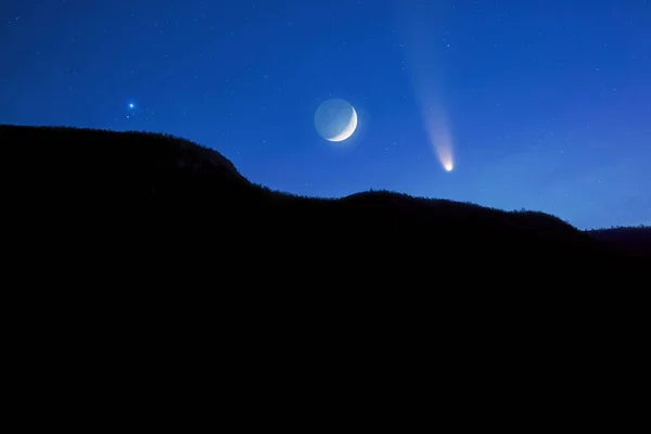 Crescent Moon Comet Stars Mountain Silhouette — Stock fotografie