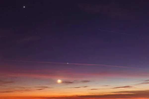 Півмісяць Молодий Місяць Планети Барвистому Небі — стокове фото