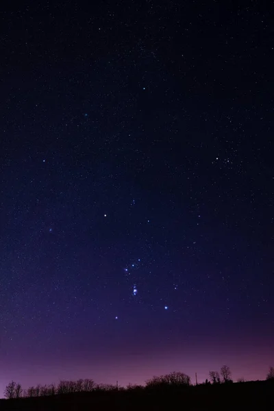 Melkweg Sterren Counstryside Silhouetten Gefotografeerd Met Lange Blootstelling — Stockfoto