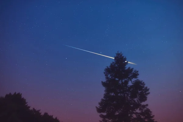 Hvězdy Meteoritická Stezka Večerní Obloze — Stock fotografie