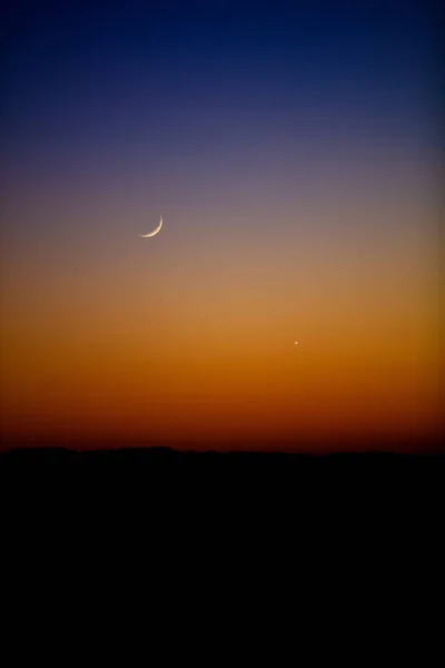 Luna Creciente Estrellas Planetas Cielo Nocturno — Foto de Stock