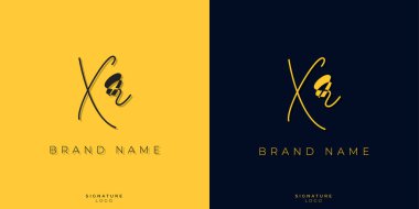 En az satır imzası XR logosu.