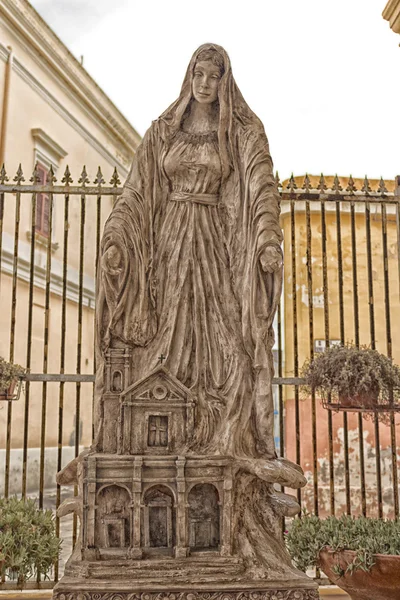 Statua Beata Vergine Maria a Gallipoli (Le ) — Foto Stock