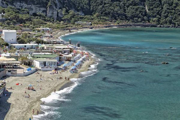 Weergave van citara beach in ischia eiland — Stockfoto