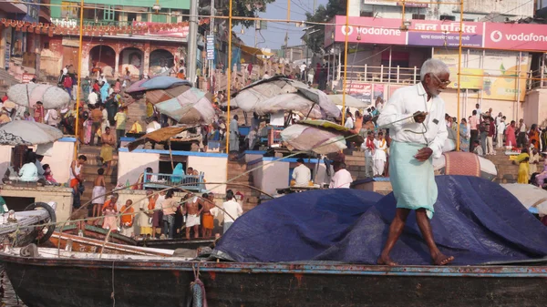 Ghat. Varanasi. India — Stock Photo, Image