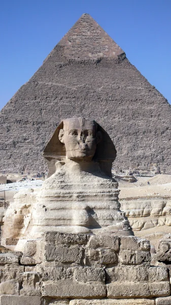 Sfinge e Piramide. Egitto — Foto Stock