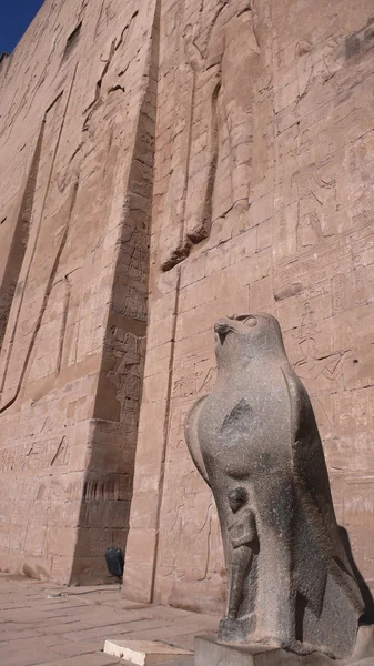 Tempio di Horus a Edfu. Egitto — Foto Stock