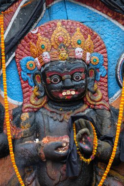 Kaal Bhairav, Nepal 'in Katmandu kentindeki Durbar Meydanı' nda bulunan bir Hint tapınağıdır..