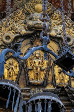 Changu Narayan Tapınağı 'nın ayrıntıları Nepal' in en eski tapınağı olarak kabul edilir, Nepal 'in Katmandu Vadisi' ndeki Changunarayan 'da bulunur..