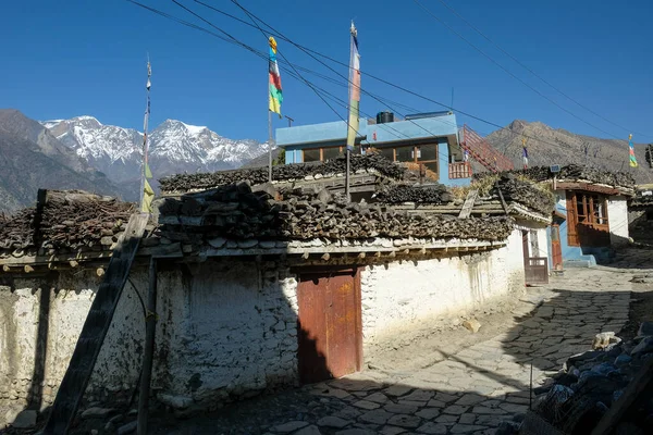 Aşağı Mustang, Nepal 'deki küçük köy