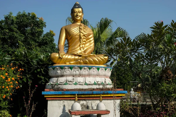 Άγαλμα Του Βούδα Στο Λουμπίνι Του Νεπάλ — Φωτογραφία Αρχείου
