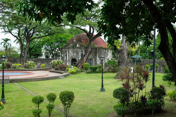 필리핀 마닐라 2022 레크리에이션 정원으로 필리핀 마닐라에 2022 스페인 도미니코 — 스톡 사진