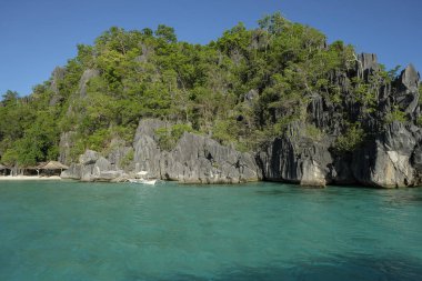 Coron, Filipinler - Mayıs 2022: 9 Mayıs 2022 'de Filipinler' in başkenti Palawan 'da ada atlaması.