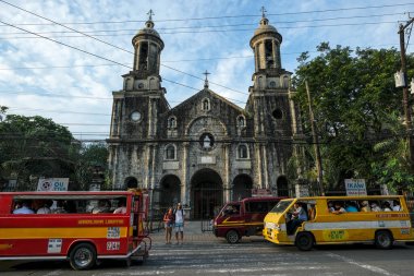 Bacolod, Filipinler - Haziran 2022: Bacolod 'daki San Sebastian Katedrali 11 Haziran 2022 Negros, Filipinler.