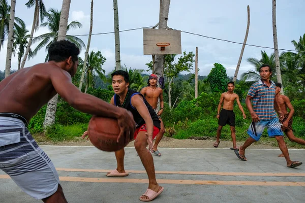 Port Barton Filipinas Mayo 2022 Las Personas Que Juegan Baloncesto — Foto de Stock