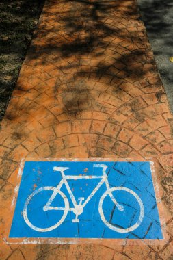 Pekan, Malasya 'da rezerve edilmiş bisiklet yolunda bisikletle imza atın.