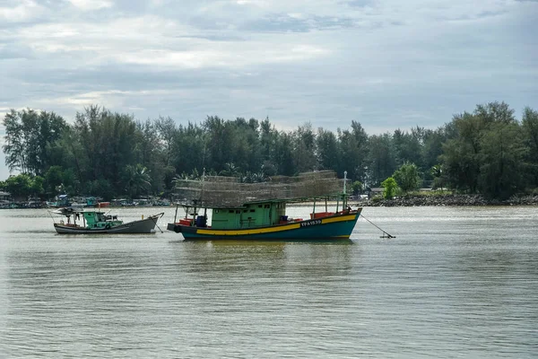 Marang Malezya Ekim 2022 Marang Nehri Üzerinde Balıkçı Tekneleri Ekim — Stok fotoğraf