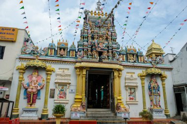 George Town, Malezya - Ekim 2022: Penang 'daki en eski Hindu tapınaklarından biri olan Sri Mahamariamman Tapınağı 11 Ekim 2022 tarihinde George Town, Malezya