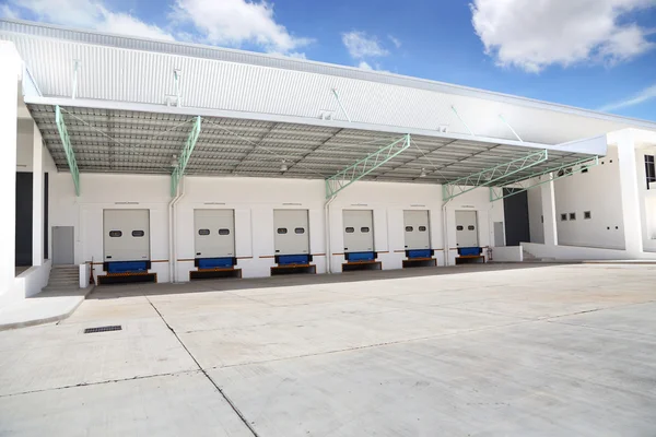 forklift araba ile defne Depo kapı