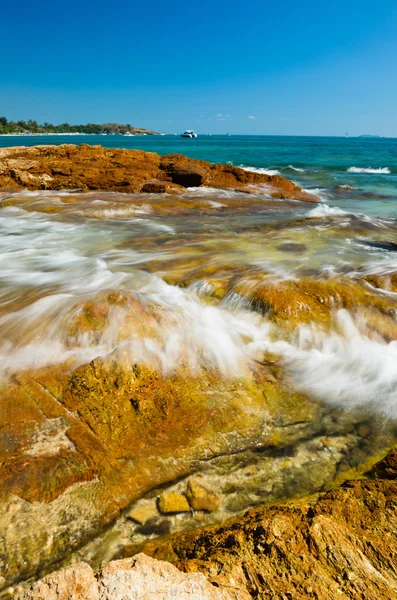 Praia em koh samet na Tailândia — Fotografia de Stock