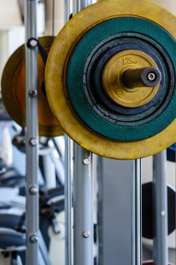 ağırlık kaldırma makineleri