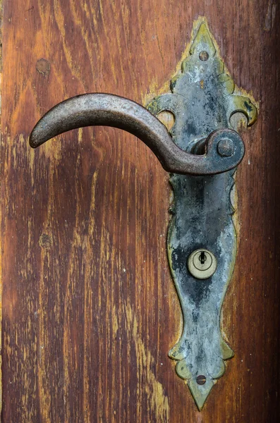 装飾的な骨董品のドア ハンドル — ストック写真
